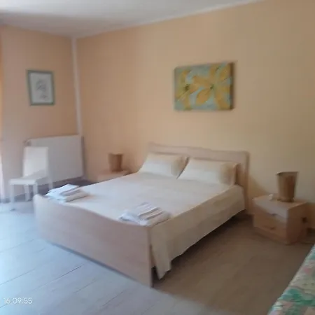 B&B Bed & Breakfast La Perla Del Tirreno *
